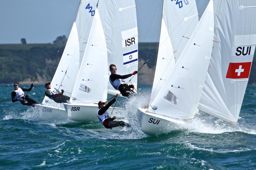 Mens 420 - Aon Youth Worlds 2016, Torbay, Auckland, New Zealand © Richard Gladwell www.photosport.co.nz